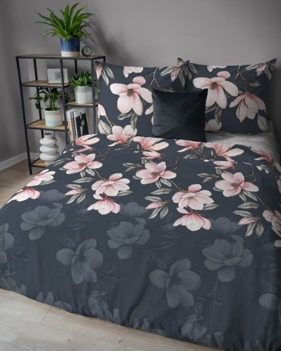 Pościel flanelowa granatowej 220x200 w różowe magnolie
