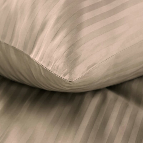 Komplet pościeli z adamaszku 160x200 beżowej